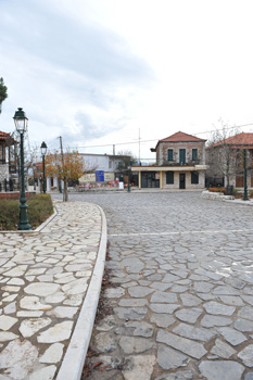 ΑΝΑΠΛΑΣΗ ΠΛΑΤΕΙΑΣ ΕΛΛΗΝΙΚΟΥ