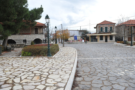 ΑΝΑΠΛΑΣΗ ΠΛΑΤΕΙΑΣ ΕΛΛΗΝΙΚΟΥ