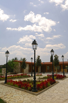 ΧΩΡΟΣ ΕΣΤΙΑΣΗΣ & ΑΝΑΨΥΧΗΣ ΣΥΡΝΑΣ