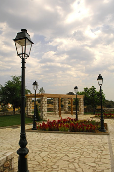 ΧΩΡΟΣ ΕΣΤΙΑΣΗΣ & ΑΝΑΨΥΧΗΣ ΣΥΡΝΑΣ