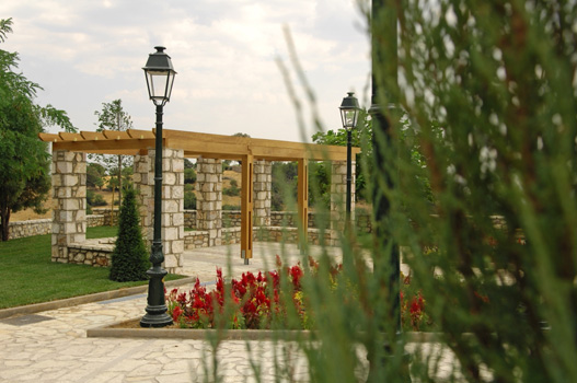 ΧΩΡΟΣ ΕΣΤΙΑΣΗΣ & ΑΝΑΨΥΧΗΣ ΣΥΡΝΑΣ