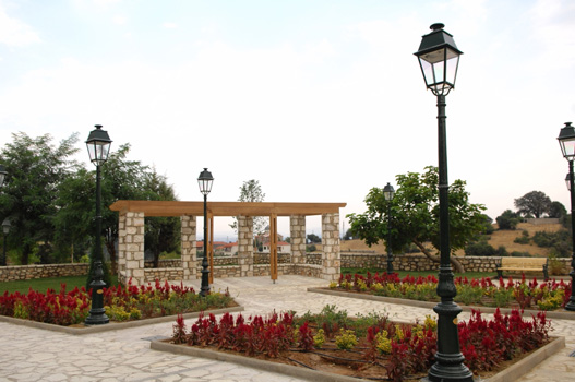 ΧΩΡΟΣ ΕΣΤΙΑΣΗΣ & ΑΝΑΨΥΧΗΣ ΣΥΡΝΑΣ